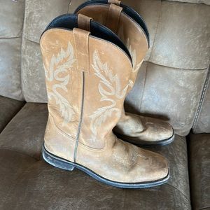 Men’s cowboy boots
